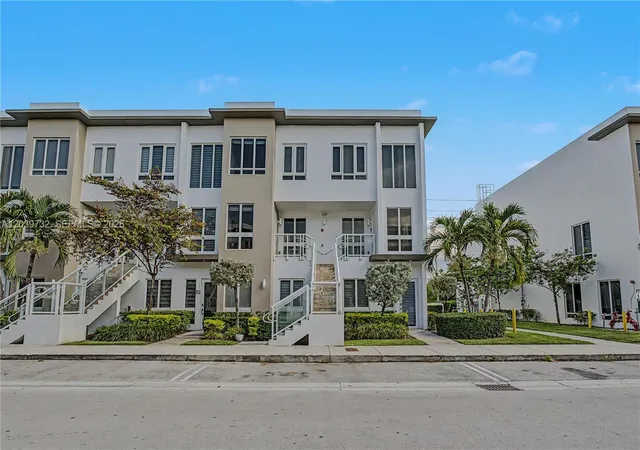 10260-nw-63-terrace-213-doral-fl-33178/hzid_22421f42