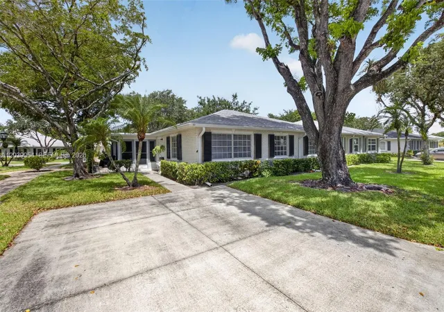 10125-s-42nd-ave-s-151-boynton-beach-fl-33436/hzid_bad06298
