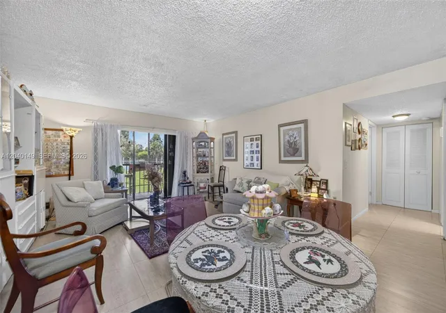 8415-sw-107th-avenue-240w-miami-fl-33173/hzid_0de804f6