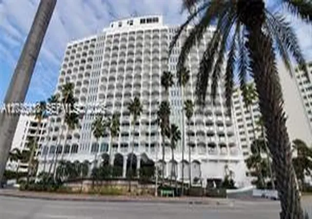 5401-collins-ave-513-miami-beach-fl-33140/hzid_dea9d2ec