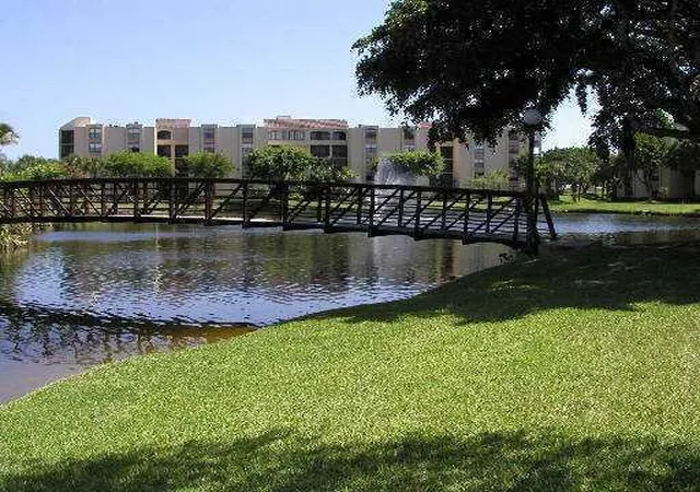 825-egret-cir-206-delray-beach-fl-33444/hzid_94715ac2