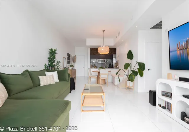 950-brickell-bay-dr-4701-miami-fl-33131/hzid_c54df6fb