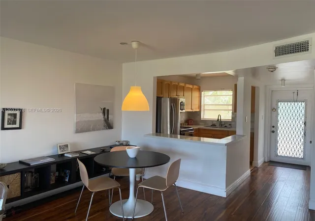 8861-sunrise-lakes-blvd-311-sunrise-fl-33322/hzid_1d73c576