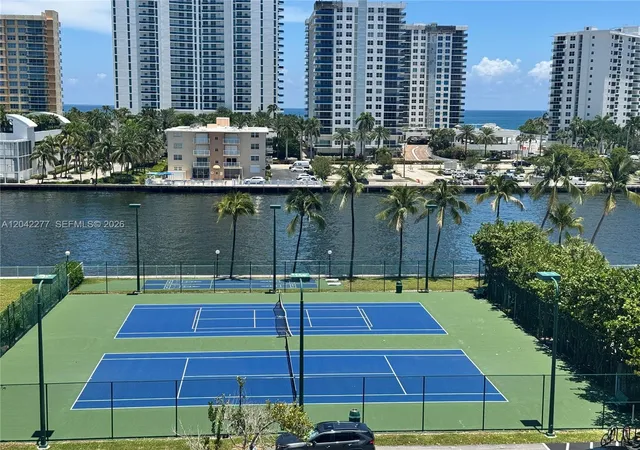 1000-parkview-dr-726-hallandale-beach-fl-33009/hzid_6839a8ed