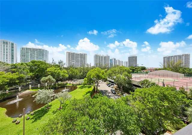 18181-ne-31st-ct-506-aventura-fl-33160/hzid_f2912a3c
