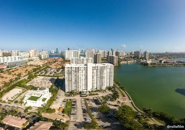 2801-ne-183rd-st-709w-aventura-fl-33160/hzid_59eb064d