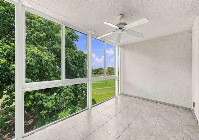7680-nw-18th-street-406-margate-fl-33063/hzid_66aa9bf1