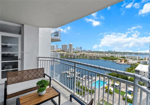 18071-biscayne-blvd-1404-aventura-fl-33160/hzid_b616d915