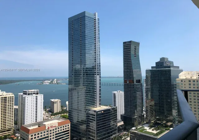 1300-s-miami-ave-3703-miami-fl-33130/hzid_920be2f6
