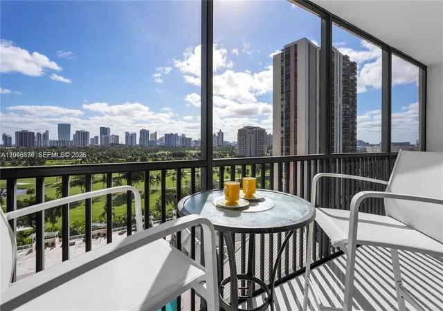 20301-w-country-club-dr-1226-aventura-fl-33180/hzid_7b3f85d6