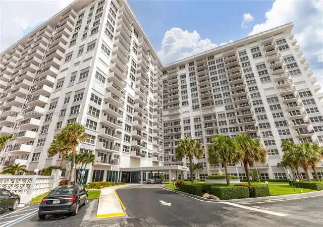 405-n-ocean-blvd-117-pompano-beach-fl-33062/hzid_33c5b367