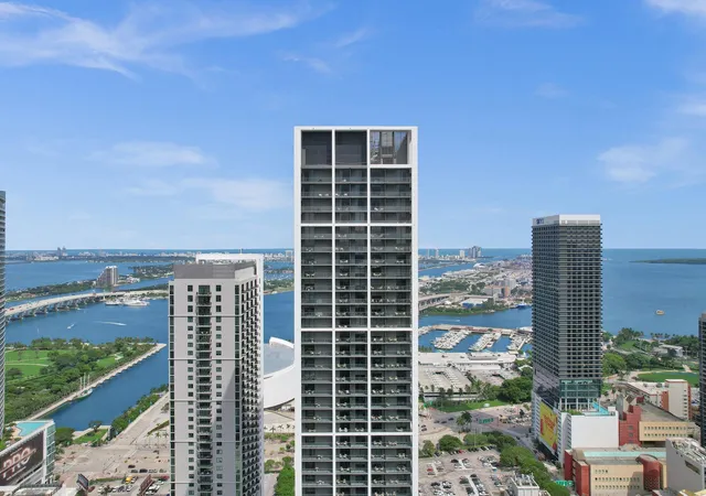 601-ne-1st-avenue-4712-miami-fl-33132/hzid_a32c9085