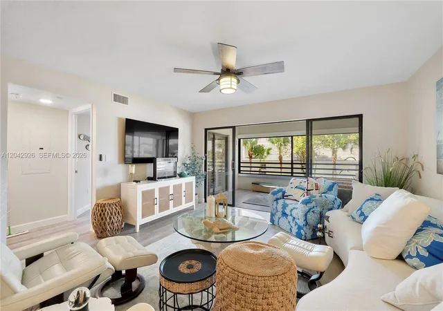 522-oak-harbour-dr-522-juno-beach-fl-33408/hzid_02ded69b