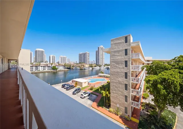 2999-point-east-dr-c507-aventura-fl-33160/hzid_a0d0d253