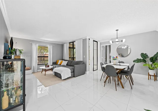 4105-s-carambola-cir-s-2106-coconut-creek-fl-33066/hzid_94185a7c