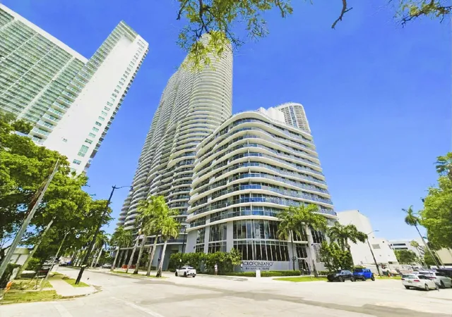 488-ne-18th-street-3508-miami-fl-33132/hzid_683e0f2c