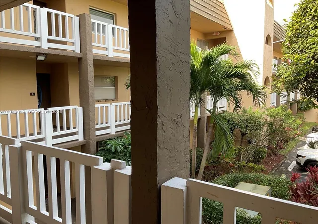 9201-sunrise-lakes-blvd-205-sunrise-fl-33322/hzid_ca92ba66