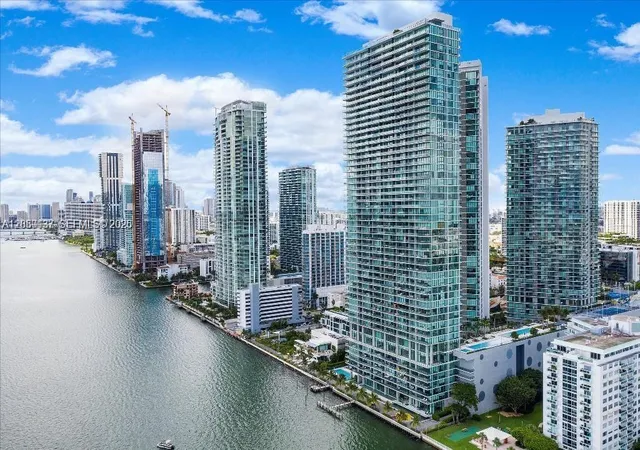 3131-ne-7th-ave-306-miami-fl-33137/hzid_aa832811