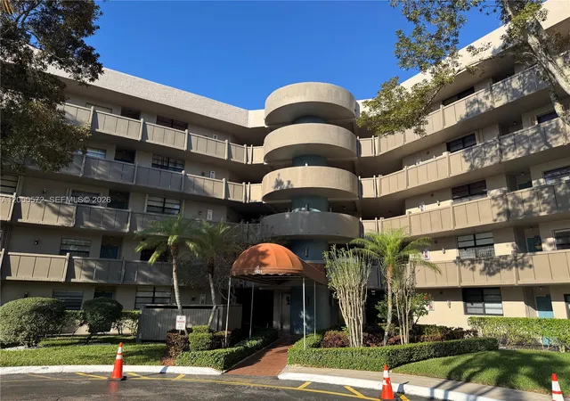 1101-colony-point-cir-102-pembroke-pines-fl-33026/hzid_ecf5965b