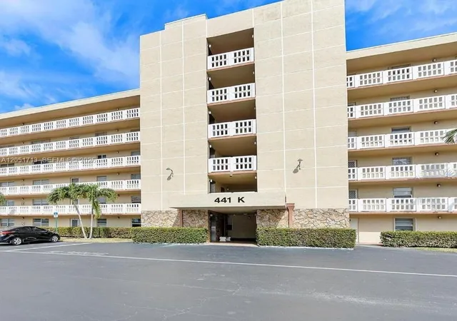 441-se-3rd-street-505-dania-fl-33004/hzid_9c88d3fb