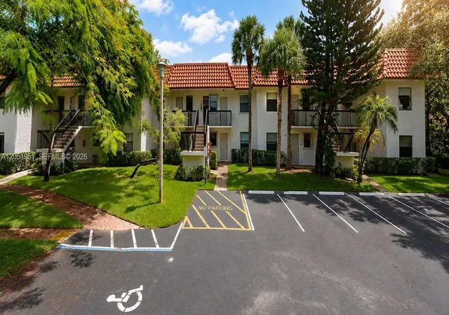 15701-w-waterside-cir-205-sunrise-fl-33326/hzid_a11c8888