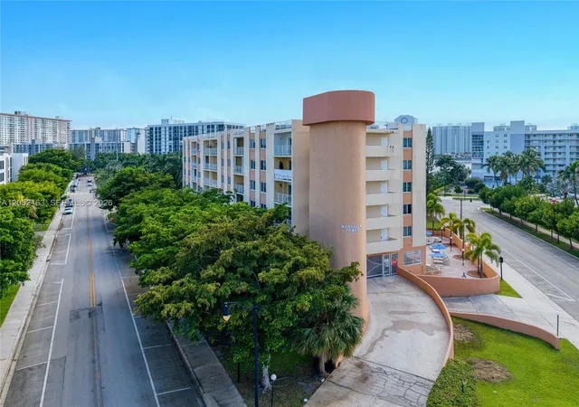 200-178th-dr-711-sunny-isles-beach-fl-33160/hzid_2950b9da