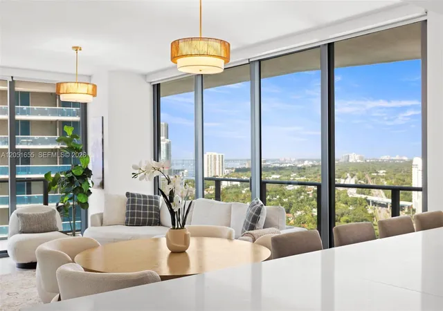 1300-s-miami-ave-2206-miami-fl-33130/hzid_5f7424f0