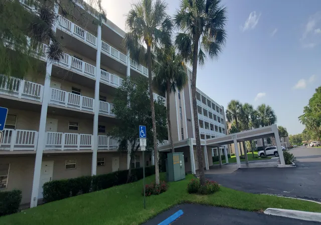 1100-nw-87th-avenue-408-coral-springs-fl-33071/hzid_be495413