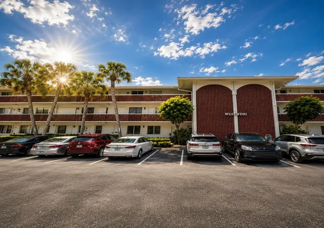 2050-ne-39th-street-w312-lighthouse-point-fl-33064/hzid_c7dbe692