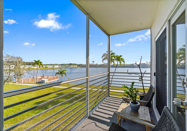 2223-park-ln-210-hollywood-fl-33021/hzid_d9c58fb3