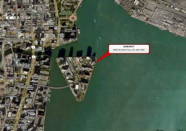 808-brickell-key-dr-606-miami-fl-33131/hzid_cea35848