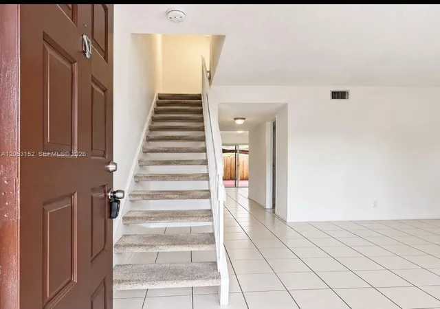 8261-nw-5th-terrace-329-miami-fl-33126/hzid_5d4467e0