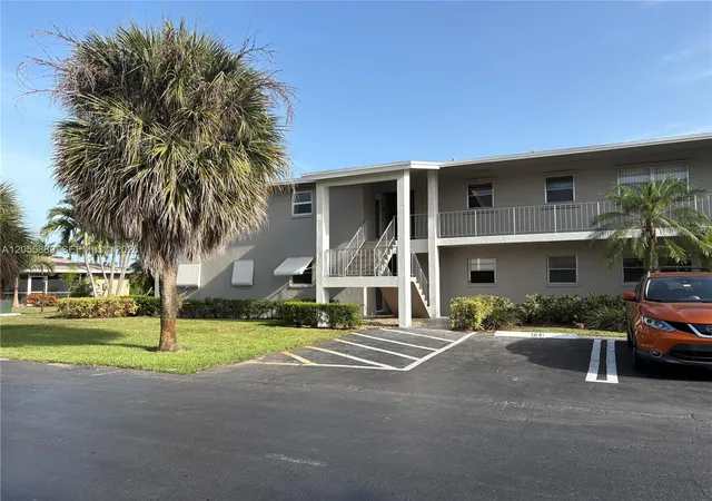 306-s-circle-dr-s-203-boynton-beach-fl-33435/hzid_a3c92e9c
