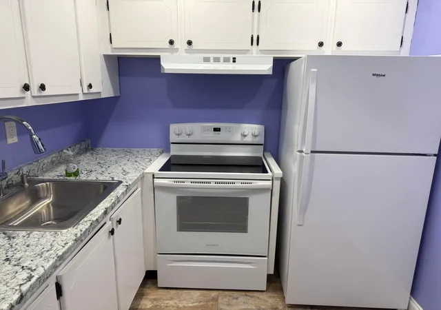 146-norwich-g-146-west-palm-beach-fl-33417/hzid_7023e46c