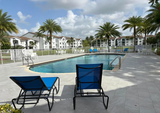 2640-s-university-dr-127-davie-fl-33328/hzid_94780f4d
