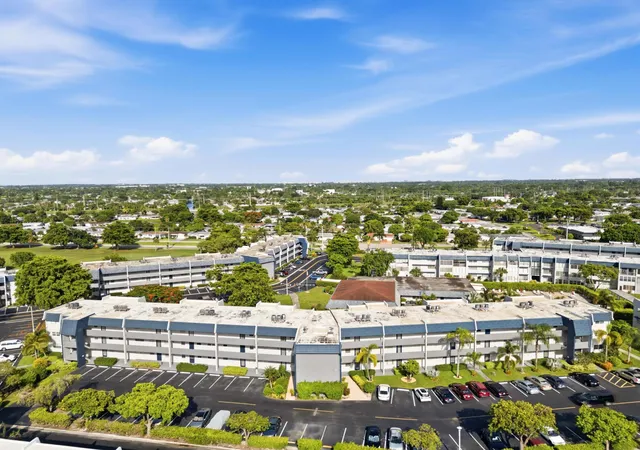 7837-golf-cir-dr-209-margate-fl-33063/hzid_23f8689d