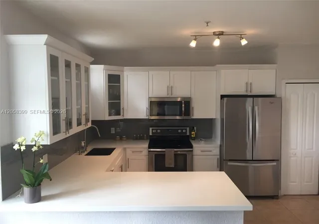 4381-sw-160th-avenue-105-miramar-fl-33027/hzid_0a40d9b9