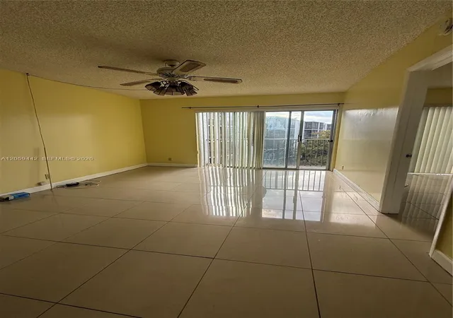 8740-n-sherman-cir-402-miramar-fl-33025/hzid_ab3894e3