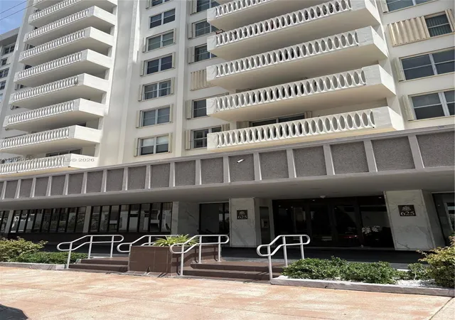 625-biltmore-wy-501-coral-gables-fl-33134/hzid_558b463a