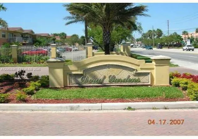 4174-nw-79th-avenue-1c-doral-fl-33166/hzid_944e2a80