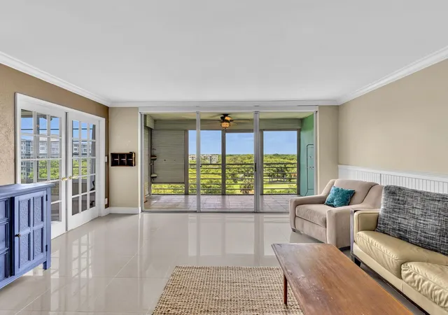 605-oaks-dr-810-pompano-beach-fl-33069/hzid_e524ea6a