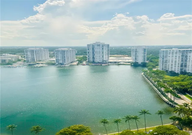 18181-ne-31st-ct-ph03-aventura-fl-33160/hzid_da05cf21