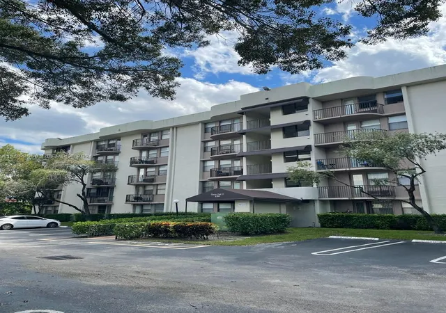 2771-riverside-dr-307a-coral-springs-fl-33065/hzid_0eab6b7d