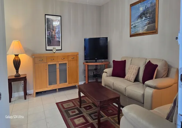 3210-holiday-springs-blvd-2-110-margate-fl-33063/hzid_e3dbeb20