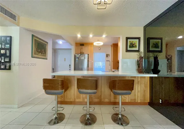 190-se-5th-ave-104-dania-beach-fl-33004/hzid_3f1b26eb
