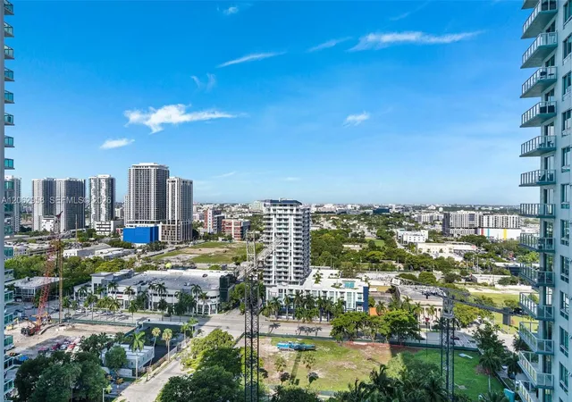 1800-n-bayshore-dr-2410-miami-fl-33132/hzid_42b24876