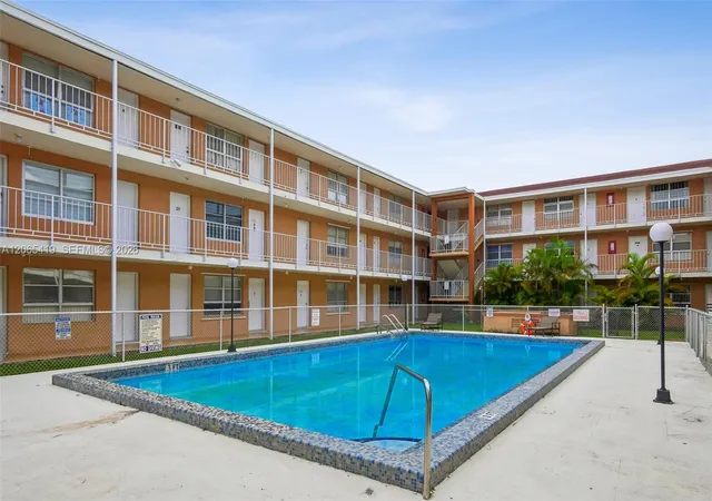 3881-w-flagler-st-316-coral-gables-fl-33134/hzid_b4345da2