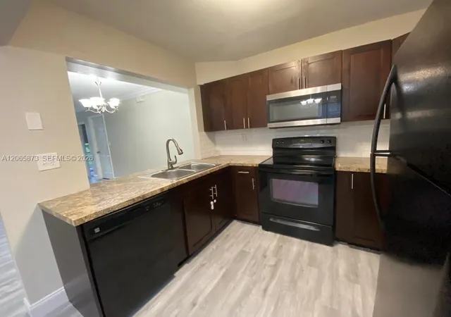 446-ne-210th-circle-ter-101-6a-miami-fl-33179/hzid_d8debec0