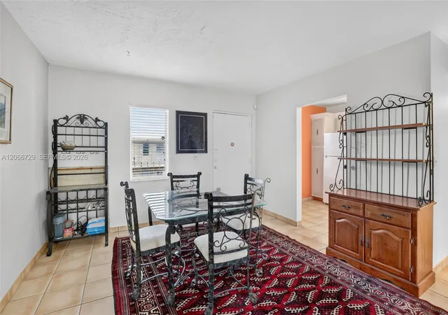 2811-somerset-dr-405-lauderdale-lakes-fl-33311/hzid_964cb68b