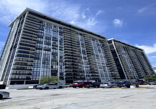 600-ne-36th-street-1112-miami-fl-33137/hzid_3f491bb0